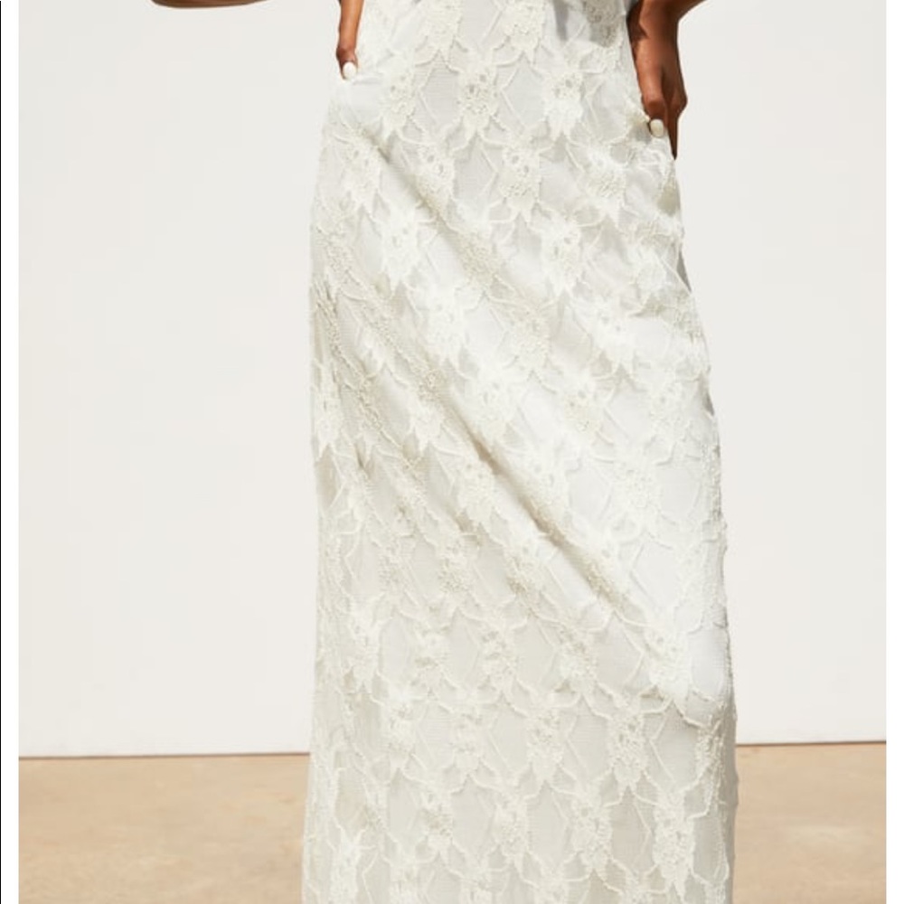 Zara long lace Ruffle Maxi Dress - Picture 7 of 7